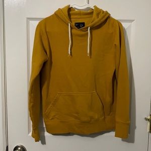 Pullover hoodie